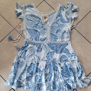 Z&L Paisley Lace Ruffle Sleeves Lace Trim Side Tassel V-neck Mini 2 Tier SZ L